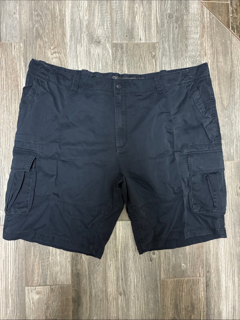 Old Navy Men's Cargo Shorts Navy Blue~NWT